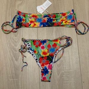 New swimsuit Large